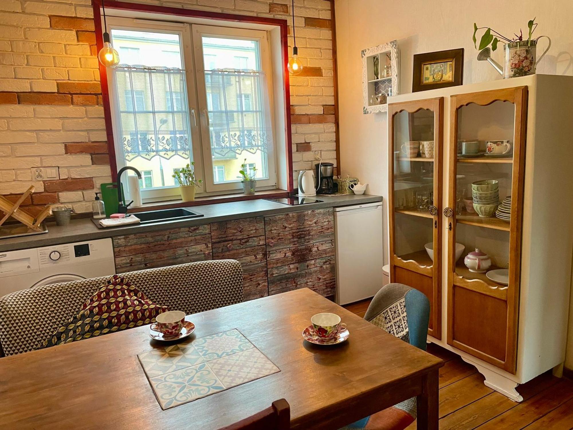 Apartament Do Zobaczenia Olsztyn Miejsce Nieidealne エクステリア 写真