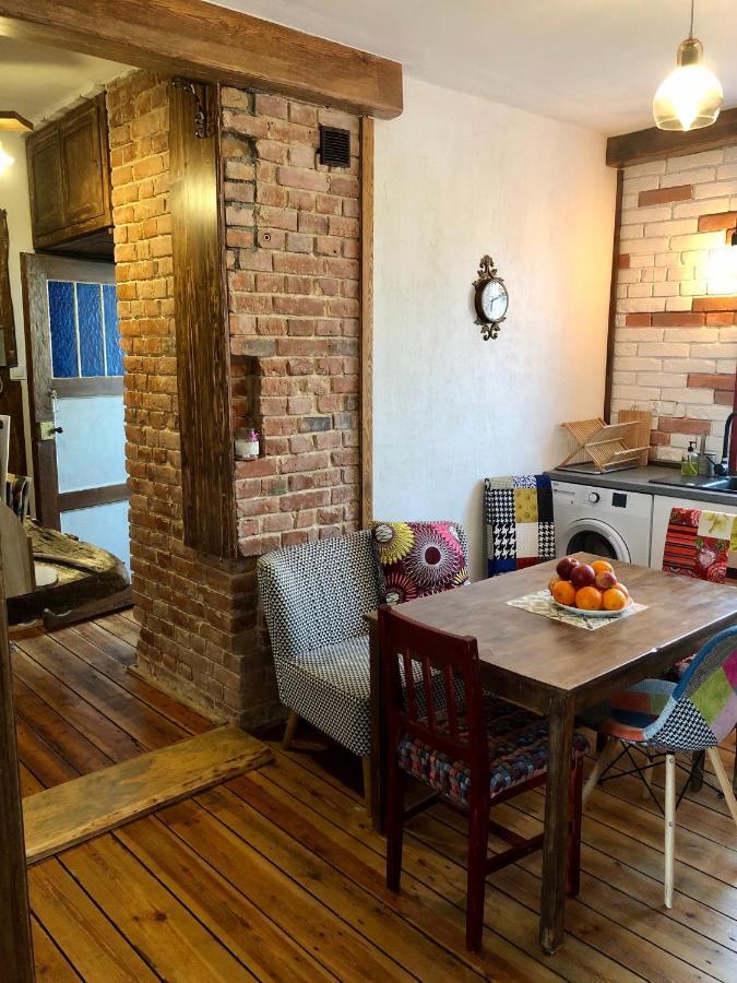 Apartament Do Zobaczenia Olsztyn Miejsce Nieidealne エクステリア 写真