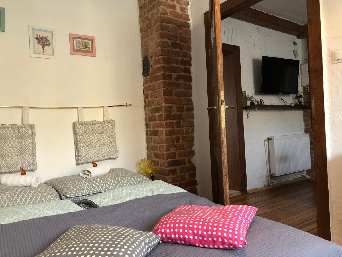 Apartament Do Zobaczenia Olsztyn Miejsce Nieidealne エクステリア 写真